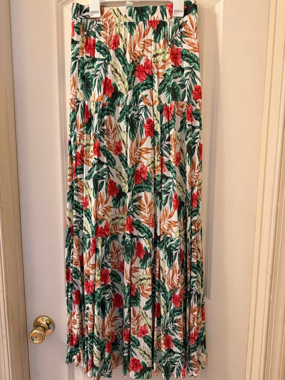 Floral Tropical Pleated Maxi Skirt - White with Green & Red Print